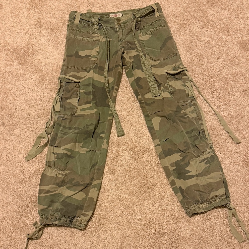 Dickies Women's Camo Cargo Jogger Pants - Green Camo